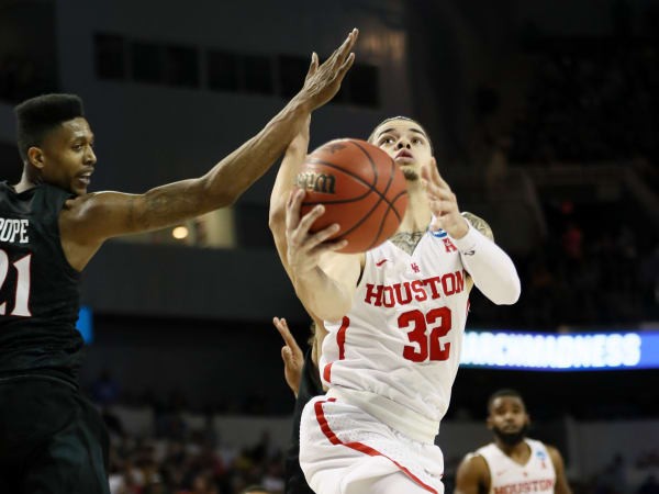 Charlie Pallilo: It was a long time coming for UH in the NCAA Tournament post thumbnail image