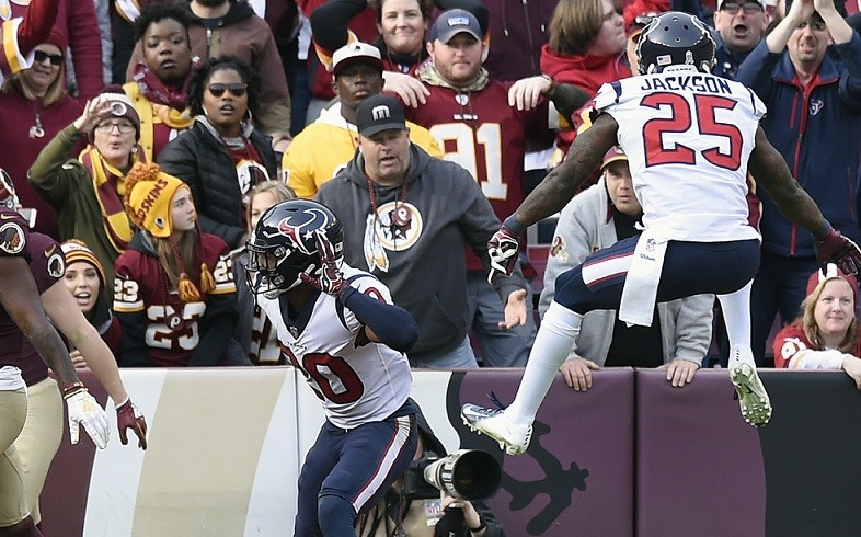 Diamond play of the week presented by Robbins Brothers post thumbnail image